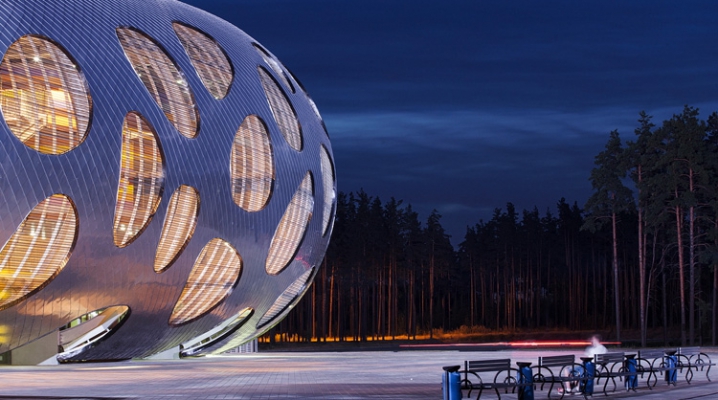 Le Nouveau Stade De Foot Du Fc Bate Borisov En Bielorussie